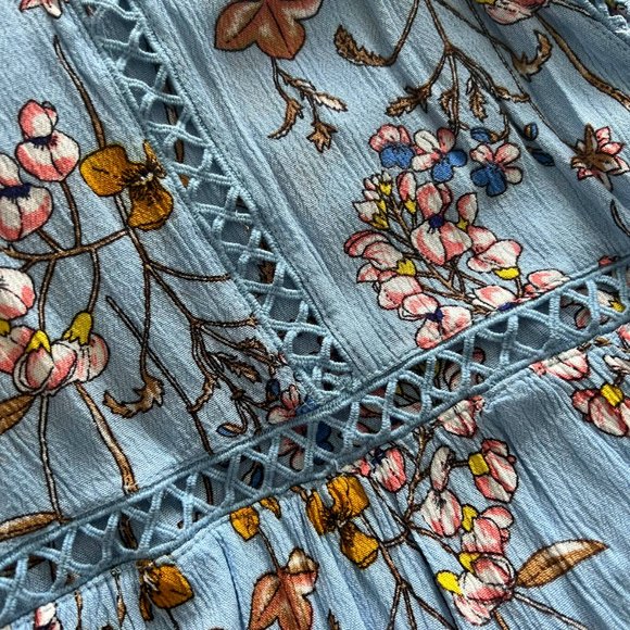 Abel the Label Open Back Floral Dress - Picture 4 of 6